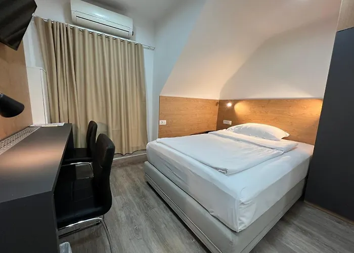 Garni Hotel Cirman